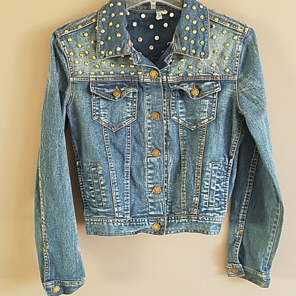 denim jacket studs